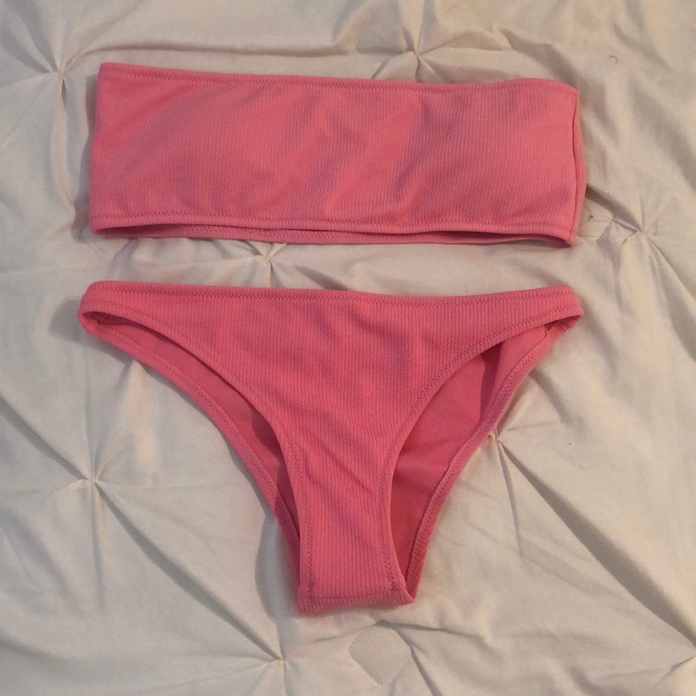 Pink ribbed bandeau bikini